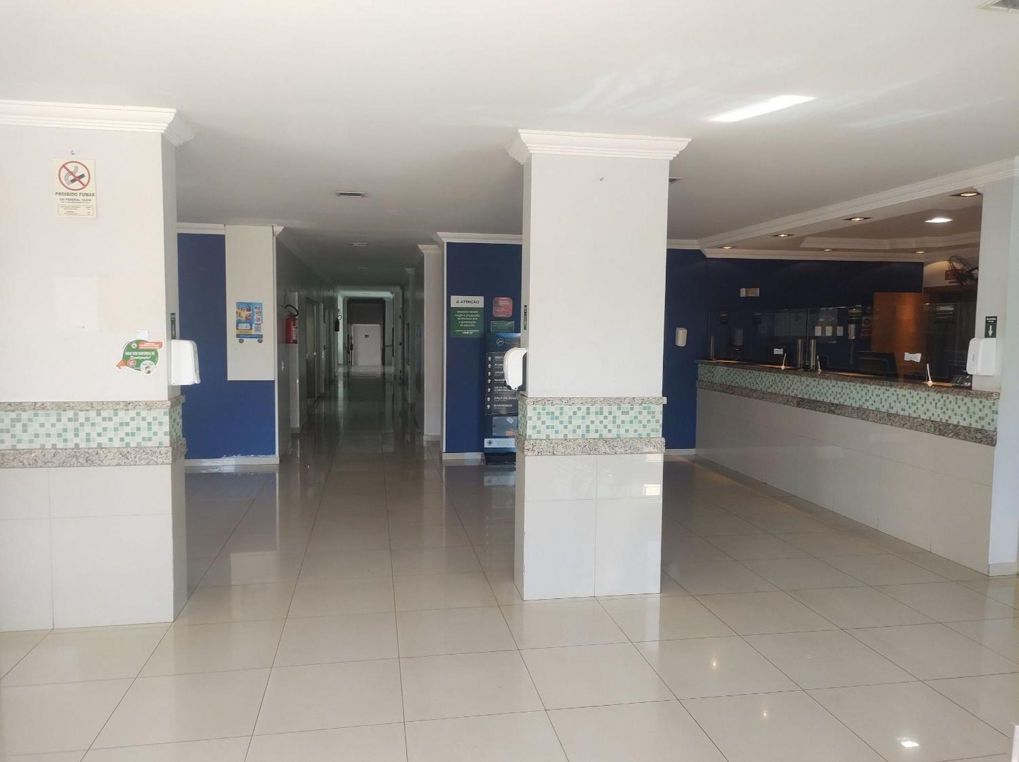 Suite Golden Express Roberto Imoveis Caldas Novas Exterior photo
